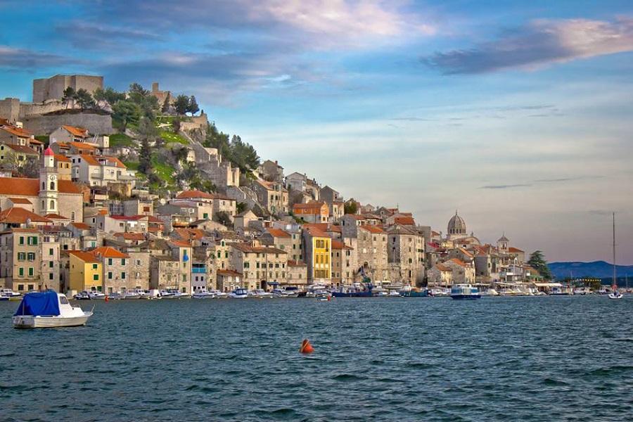 Apartments Ella Šibenik Exterior foto